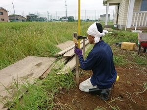 基準を出す職人さん